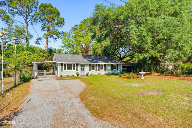 606 Arnold Drive, Beaufort, SC 29902