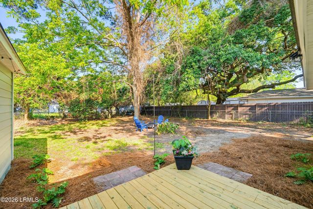 606 Arnold Drive, Beaufort, SC 29902