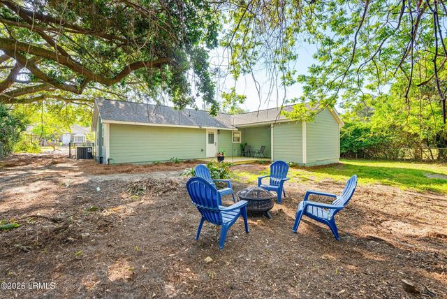 606 Arnold Drive, Beaufort, SC 29902