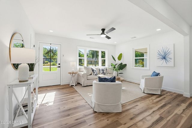 606 Arnold Drive, Beaufort, SC 29902