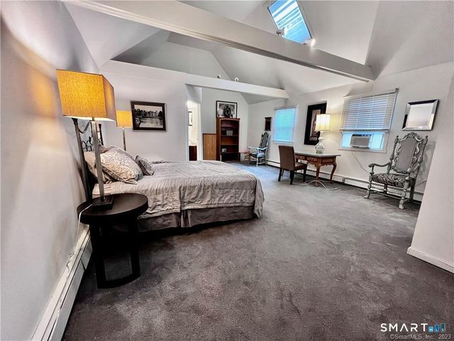 1865 Elm Street, Stratford, CT 06615