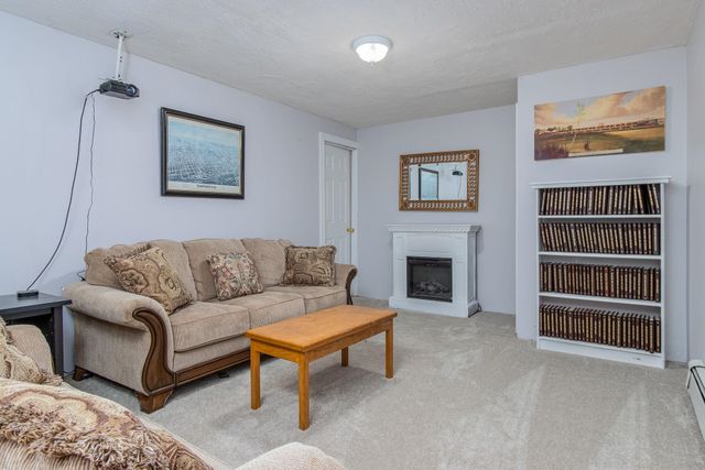 59 Cemetery Street, Concord, NH 03301