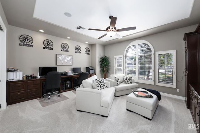 15710 Black Hawk Avenue, Bakersfield, CA 93314