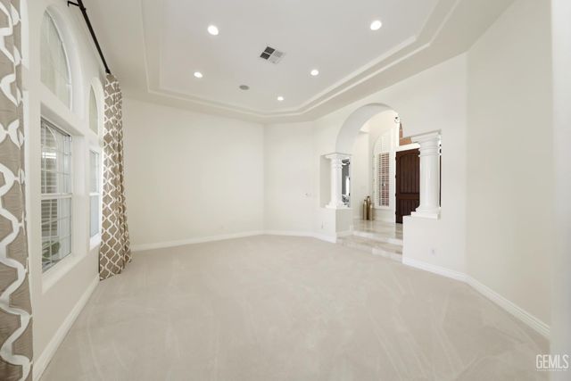 15710 Black Hawk Avenue, Bakersfield, CA 93314