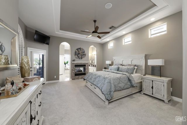 15710 Black Hawk Avenue, Bakersfield, CA 93314