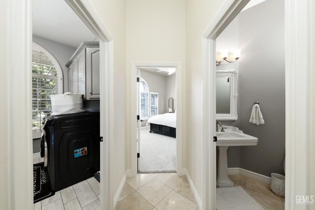 15710 Black Hawk Avenue, Bakersfield, CA 93314