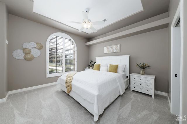 15710 Black Hawk Avenue, Bakersfield, CA 93314