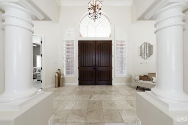 15710 Black Hawk Avenue, Bakersfield, CA 93314