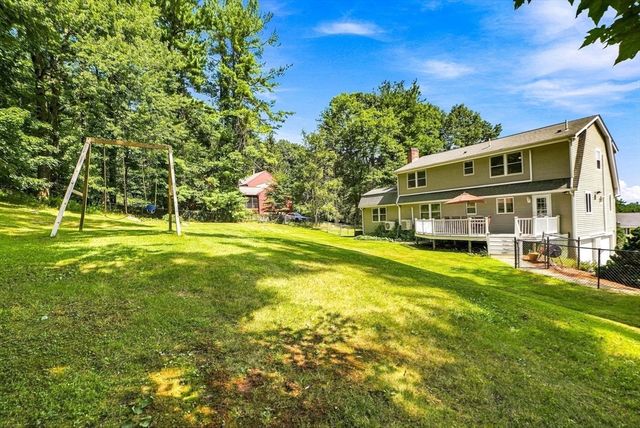 97 Lee St, West Boylston, MA 01583