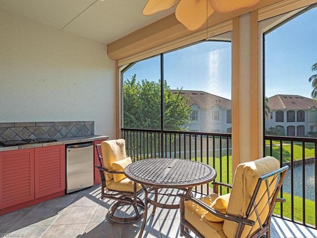 5030 BLAUVELT WAY # 202, Naples, FL 34105