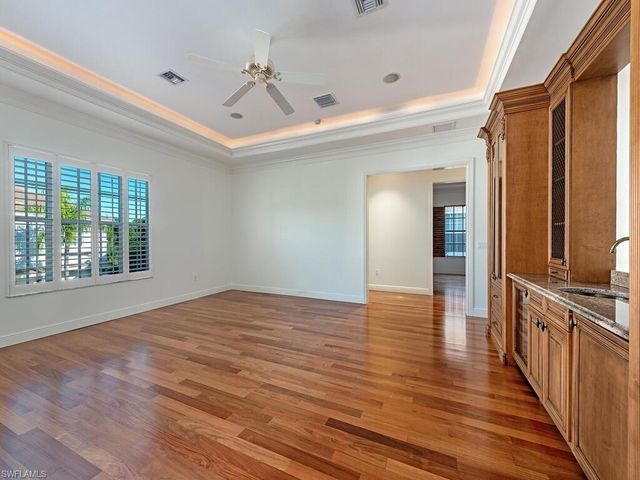 5030 BLAUVELT WAY # 202, Naples, FL 34105