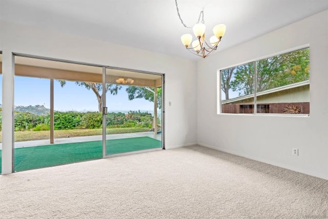 5877 Soledad Mountain Road, La Jolla, CA 92037