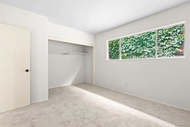 5877 Soledad Mountain Road, La Jolla, CA 92037