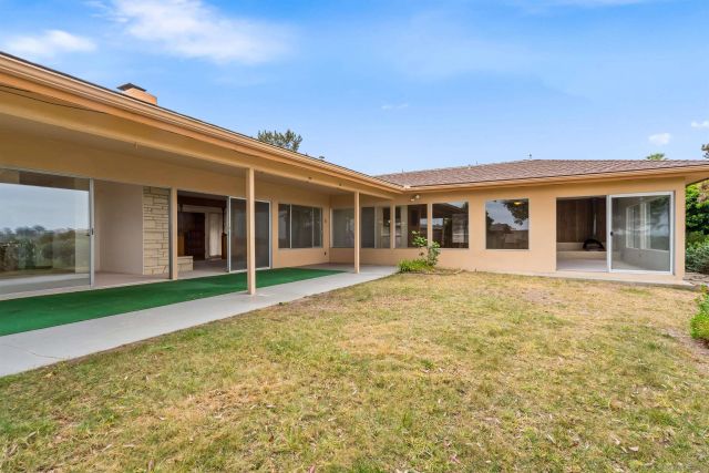 5877 Soledad Mountain Road, La Jolla, CA 92037