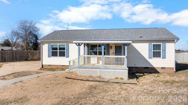 999 Stones Throw Drive, Concord, NC 28025