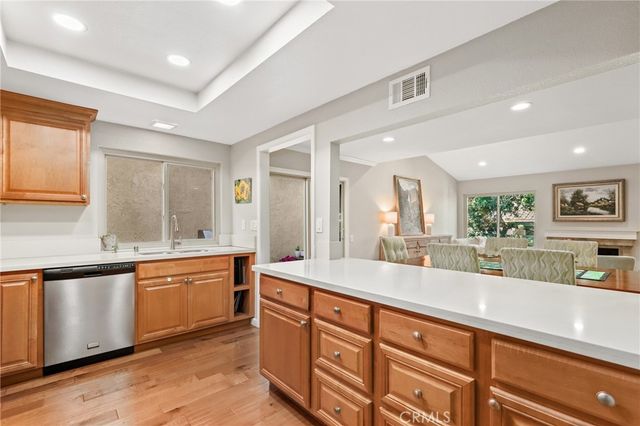 27858 Via Sarasate, Mission Viejo, CA 92692