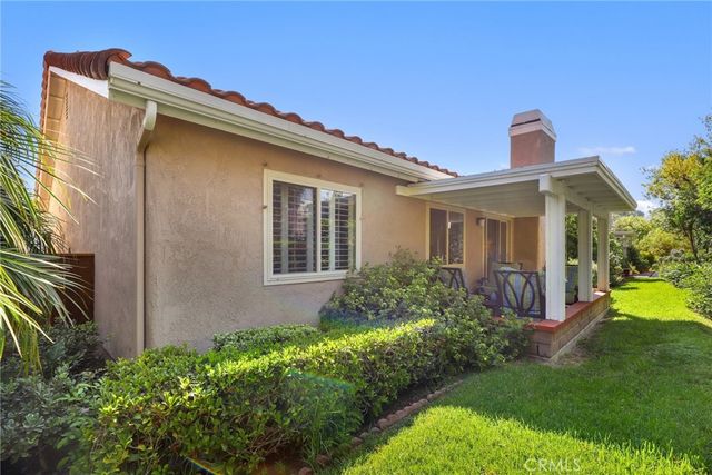 27858 Via Sarasate, Mission Viejo, CA 92692