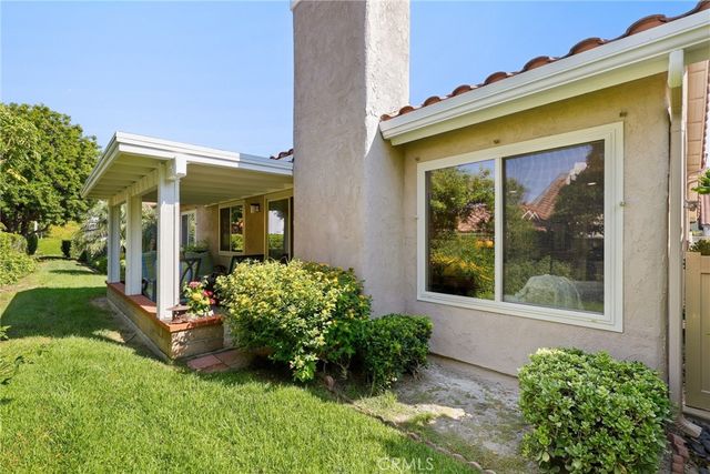 27858 Via Sarasate, Mission Viejo, CA 92692