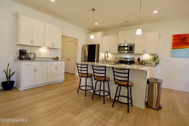 100 Falkirk Court, Carthage, NC 28327