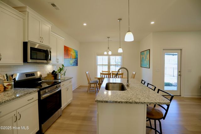 100 Falkirk Court, Carthage, NC 28327