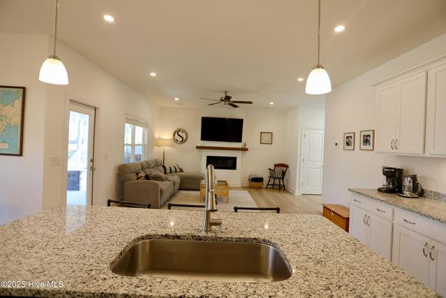 100 Falkirk Court, Carthage, NC 28327