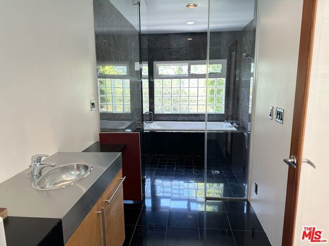 3800 Sunswept Drive, Studio City (los Angeles), CA 91604
