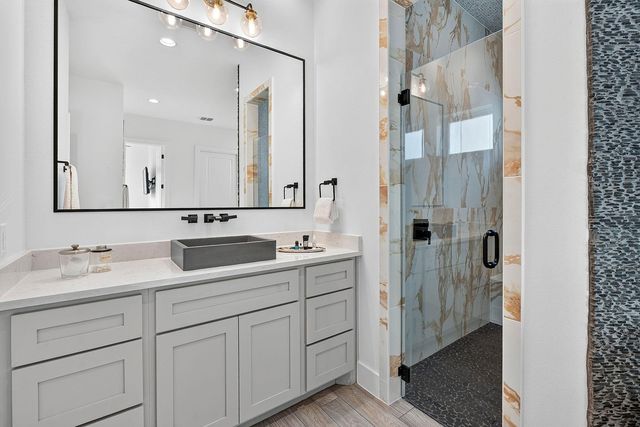 706 Crestone Stream DR, Austin, TX 78738