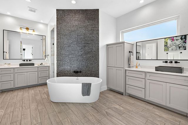 706 Crestone Stream DR, Austin, TX 78738