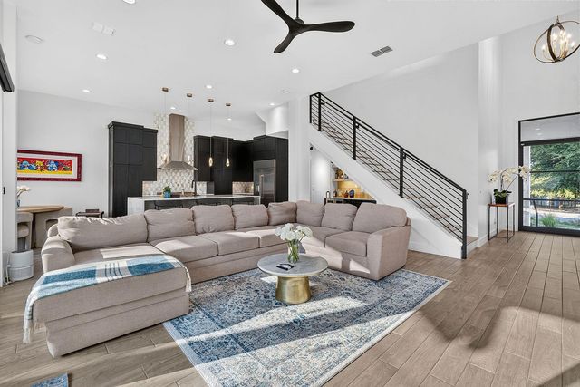706 Crestone Stream DR, Austin, TX 78738