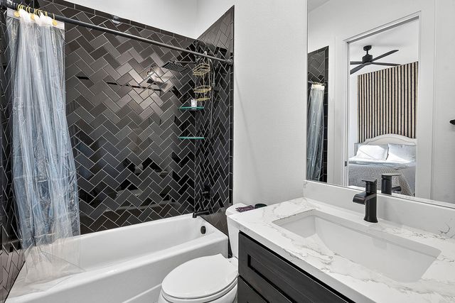 706 Crestone Stream DR, Austin, TX 78738