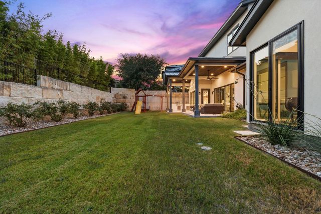 706 Crestone Stream DR, Austin, TX 78738