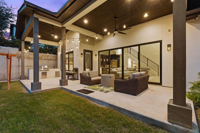 706 Crestone Stream DR, Austin, TX 78738