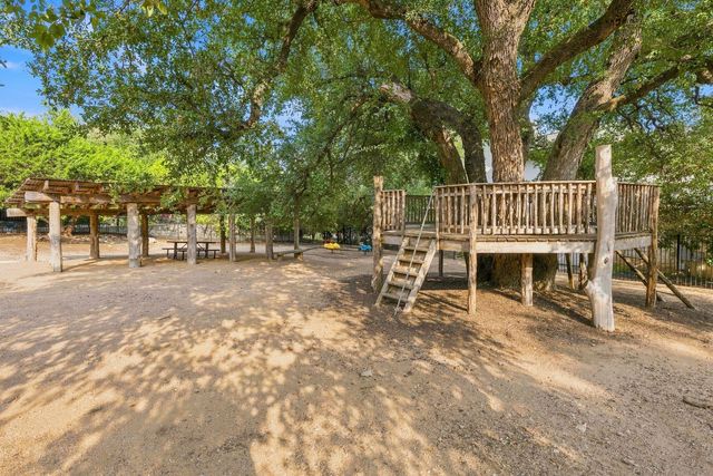 706 Crestone Stream DR, Austin, TX 78738