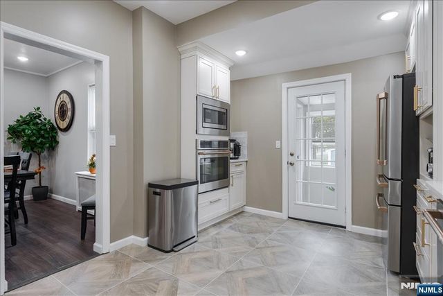 25 Woodland Avenue, Nutley, NJ 07110