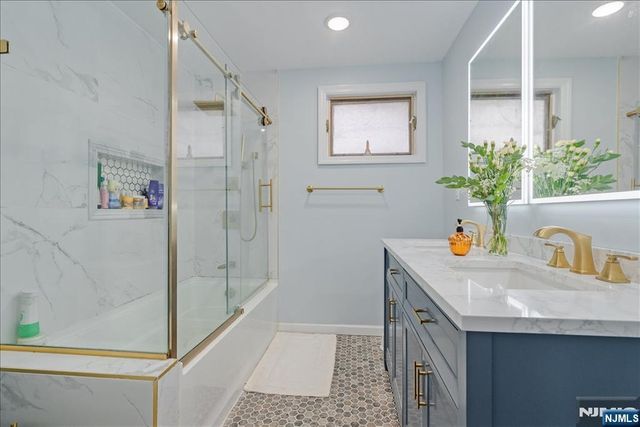 25 Woodland Avenue, Nutley, NJ 07110
