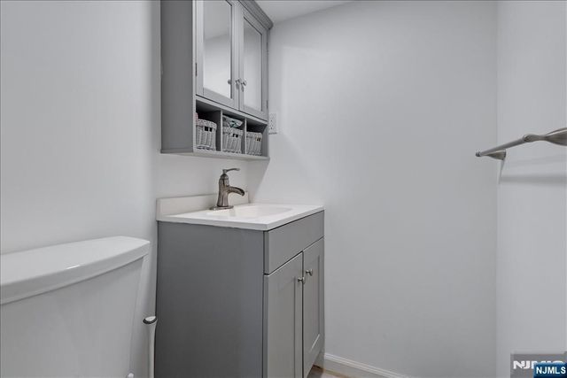 25 Woodland Avenue, Nutley, NJ 07110