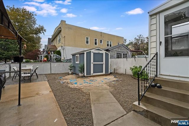 25 Woodland Avenue, Nutley, NJ 07110