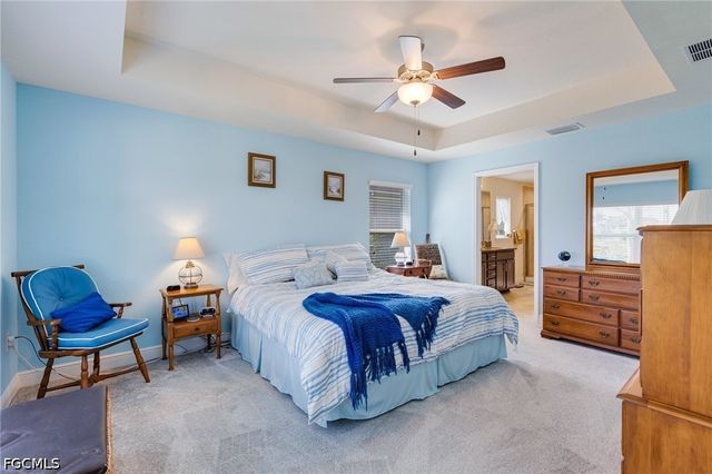 614 SW 31st TER, Cape Coral, FL 33914
