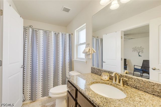 614 SW 31st TER, Cape Coral, FL 33914