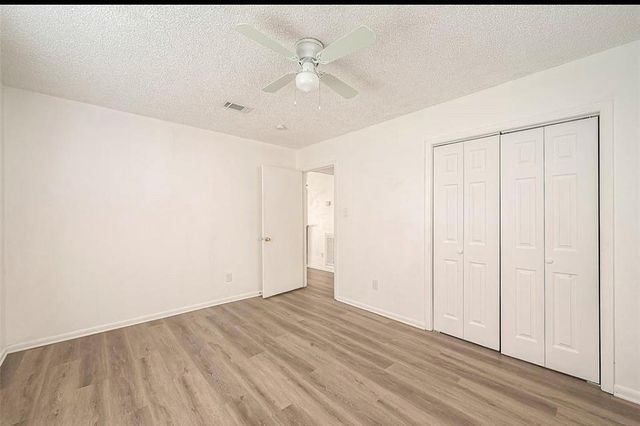8430 Roundrock Drive 1, Houston, TX 77049