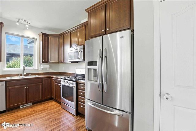 13190 Kuphaldt Circle, Eagle River, AK 99577