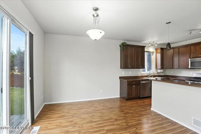 13190 Kuphaldt Circle, Eagle River, AK 99577