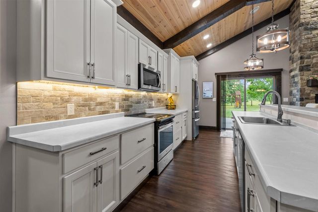 3320 48TH STREET NORTH, Wisconsin Rapids, WI 54494