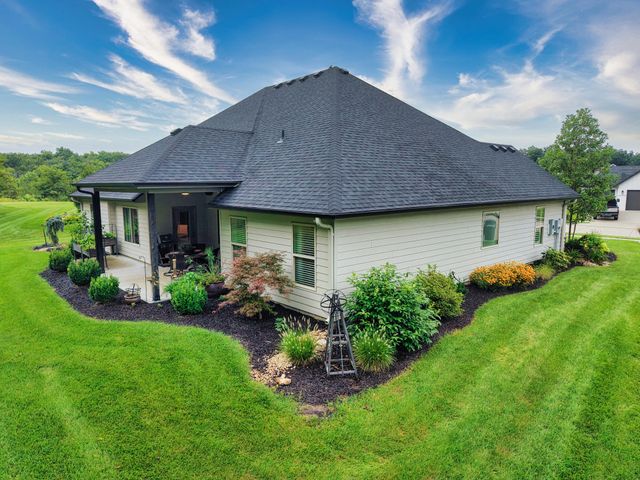 5313 HARBOR TOWN DR, Columbia, MO 65201