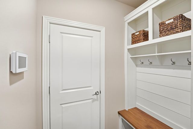 5313 HARBOR TOWN DR, Columbia, MO 65201