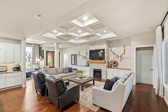 5313 HARBOR TOWN DR, Columbia, MO 65201