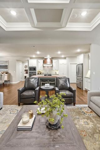 5313 HARBOR TOWN DR, Columbia, MO 65201