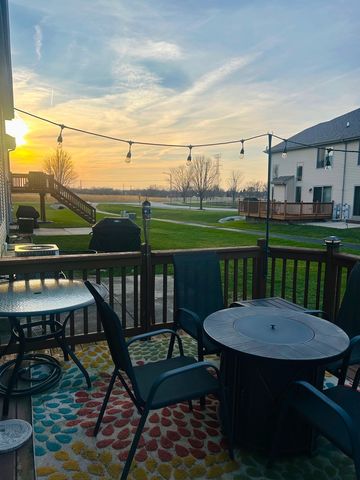 8300 Auburn Lane, Frankfort, IL 60423