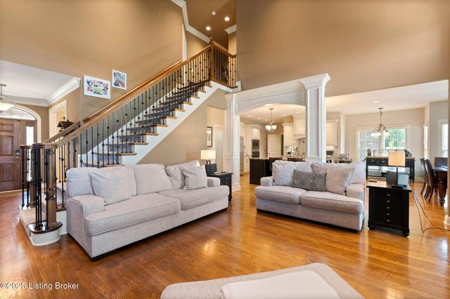 3853 Real Quiet Ln, Lexington, KY 40509