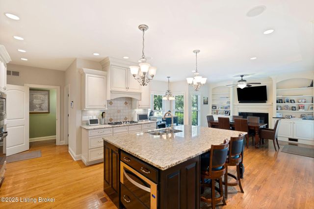 3853 Real Quiet Ln, Lexington, KY 40509